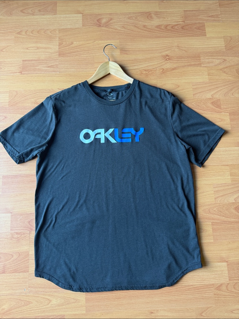 Oakley Black Graphic Logo Tee SizeXL